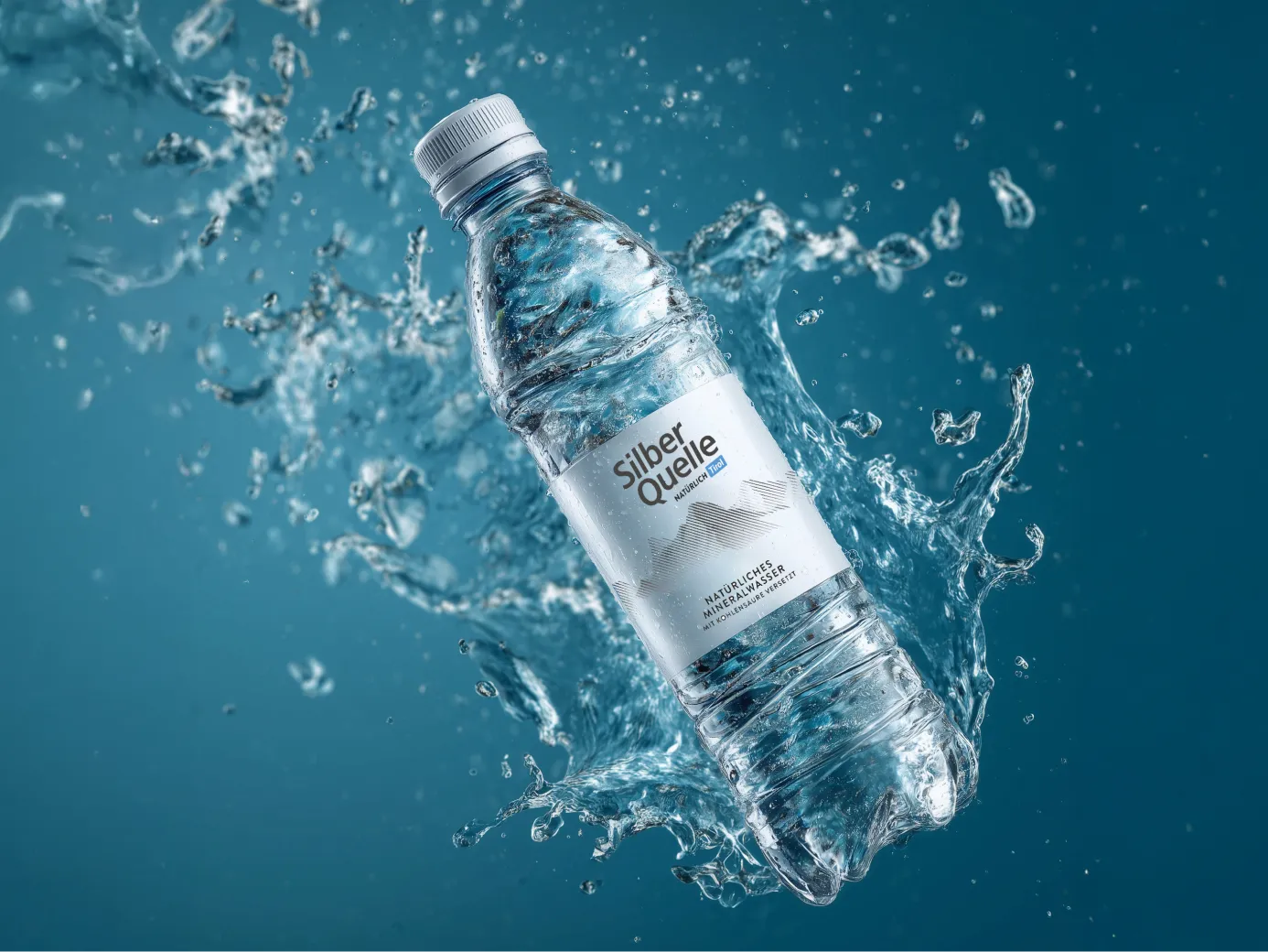 Natürliches Mineralwasser